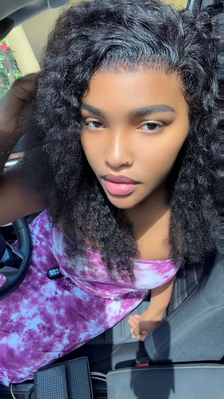 @Lisa🦋