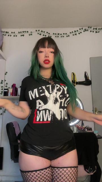 @alannavyc