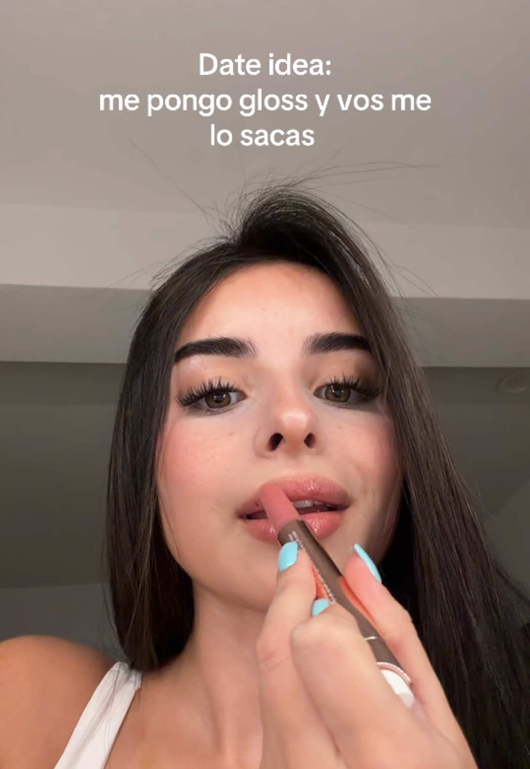 @vickyguez