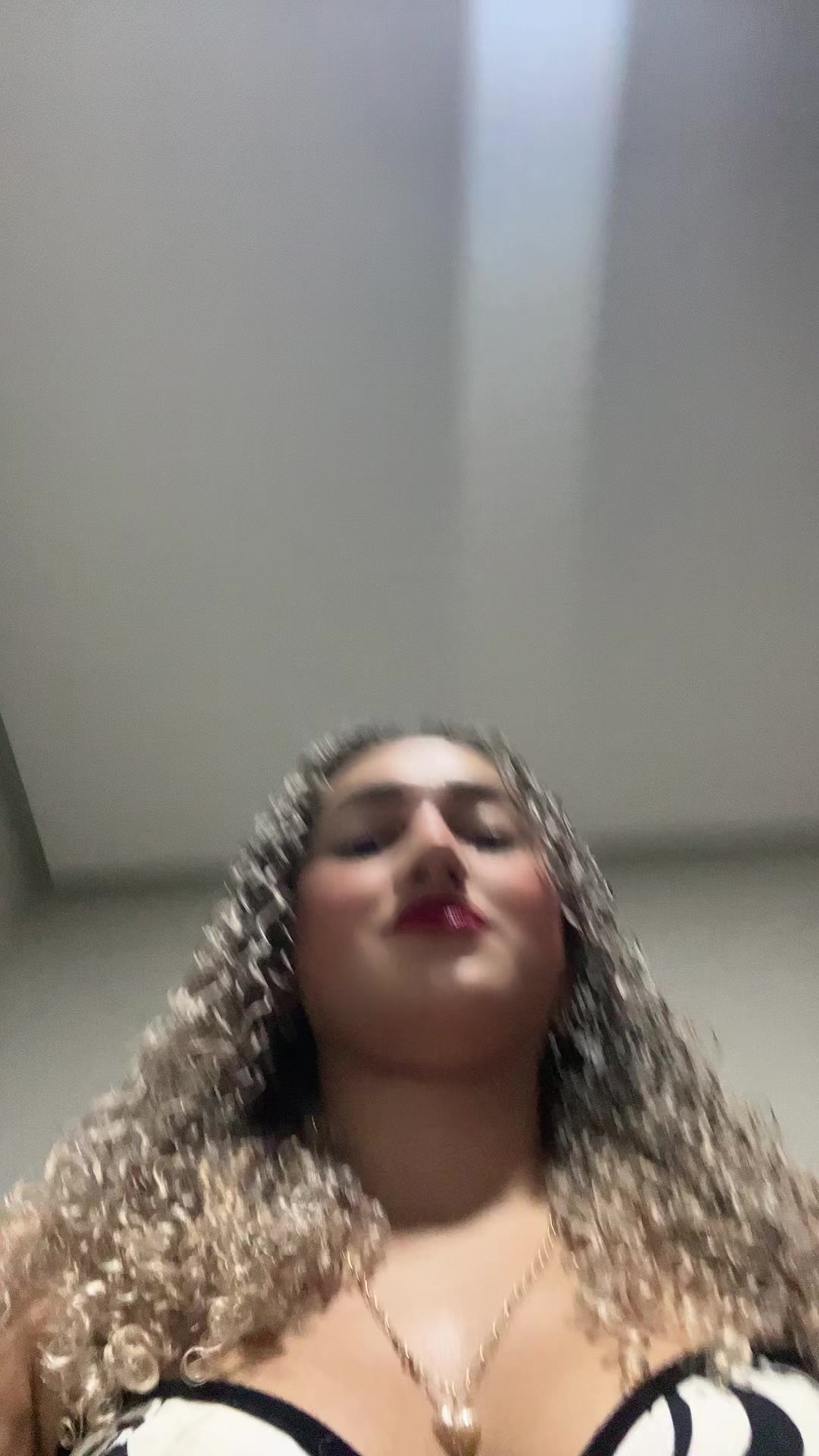 @KF