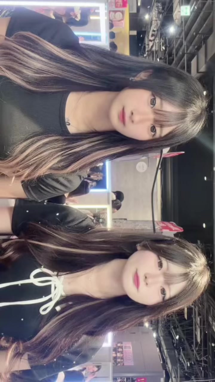 @かりな