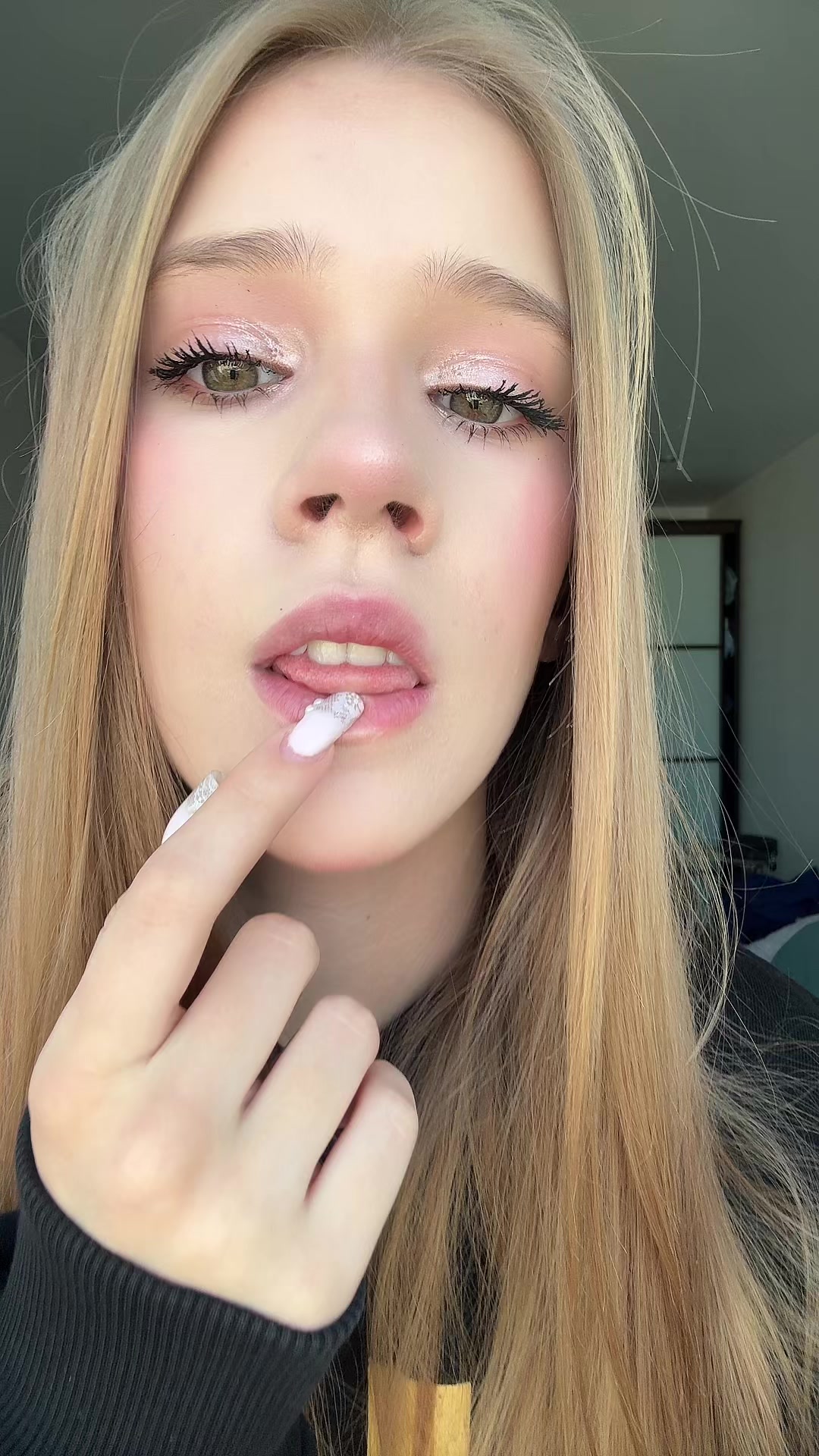 @anaqaudas