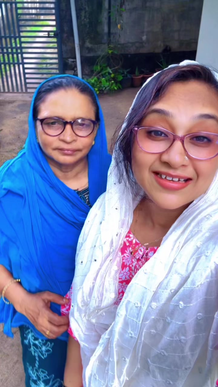 @ഉമ്മുന്റെ മൊഞ്ചത്തി ❤️❤️