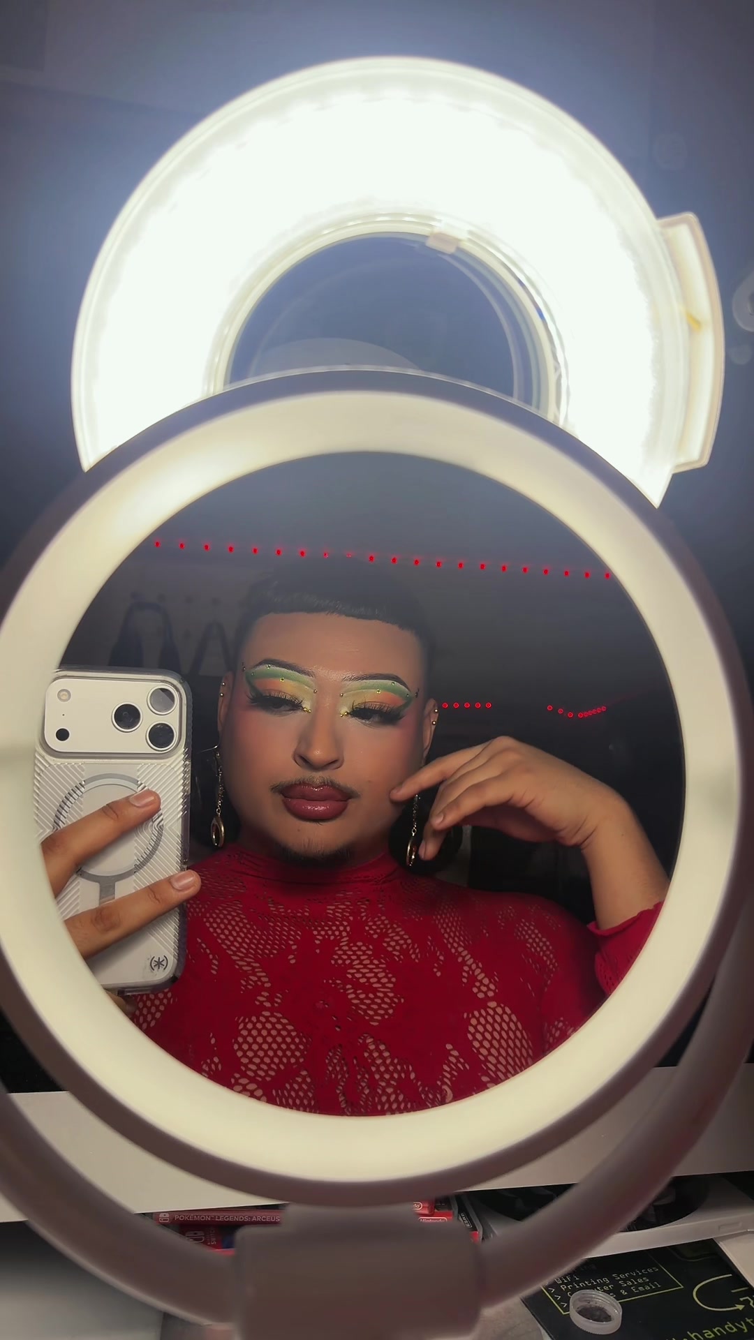 @MakeupByLuis