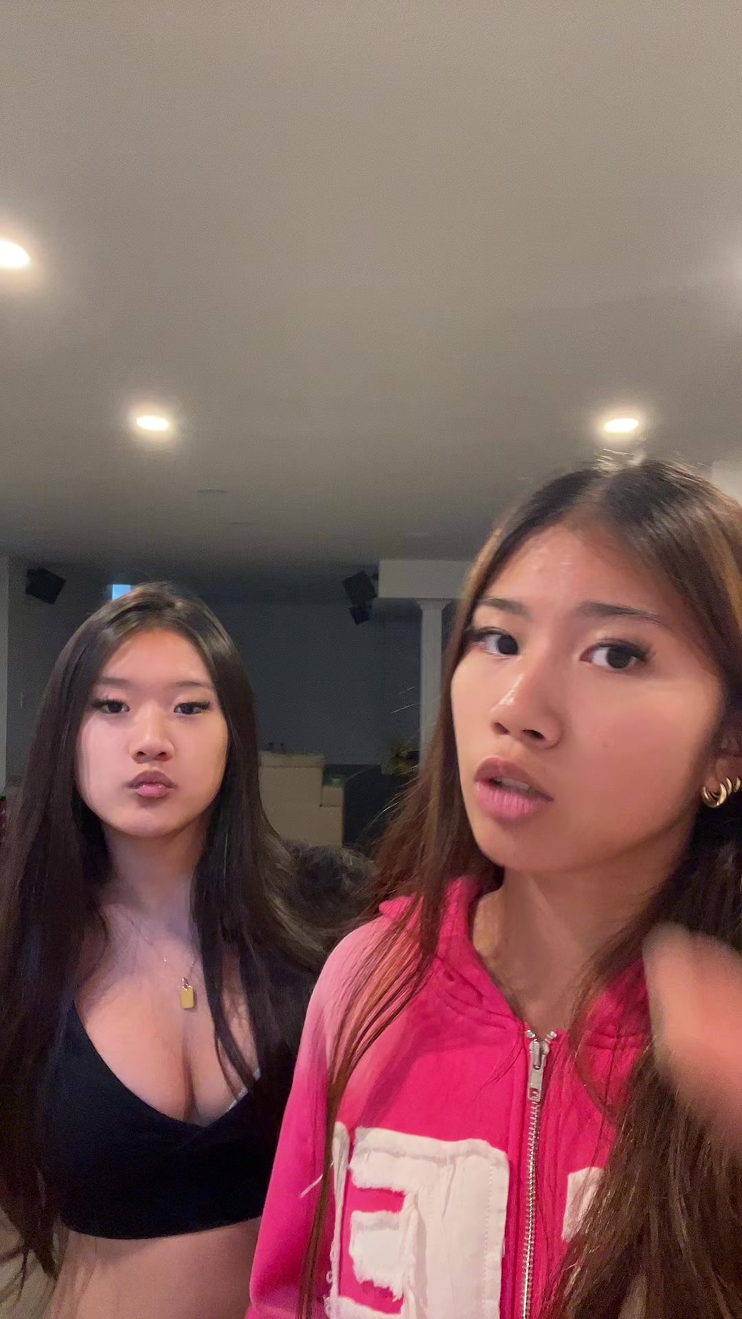 @eliseandsophia