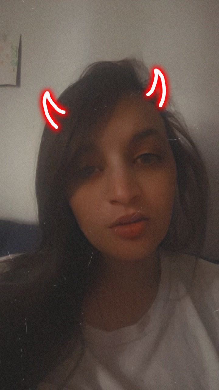 @Lil shadow 🥀🖤💋🖕🏻