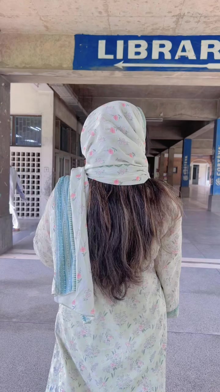 @Diya🪔