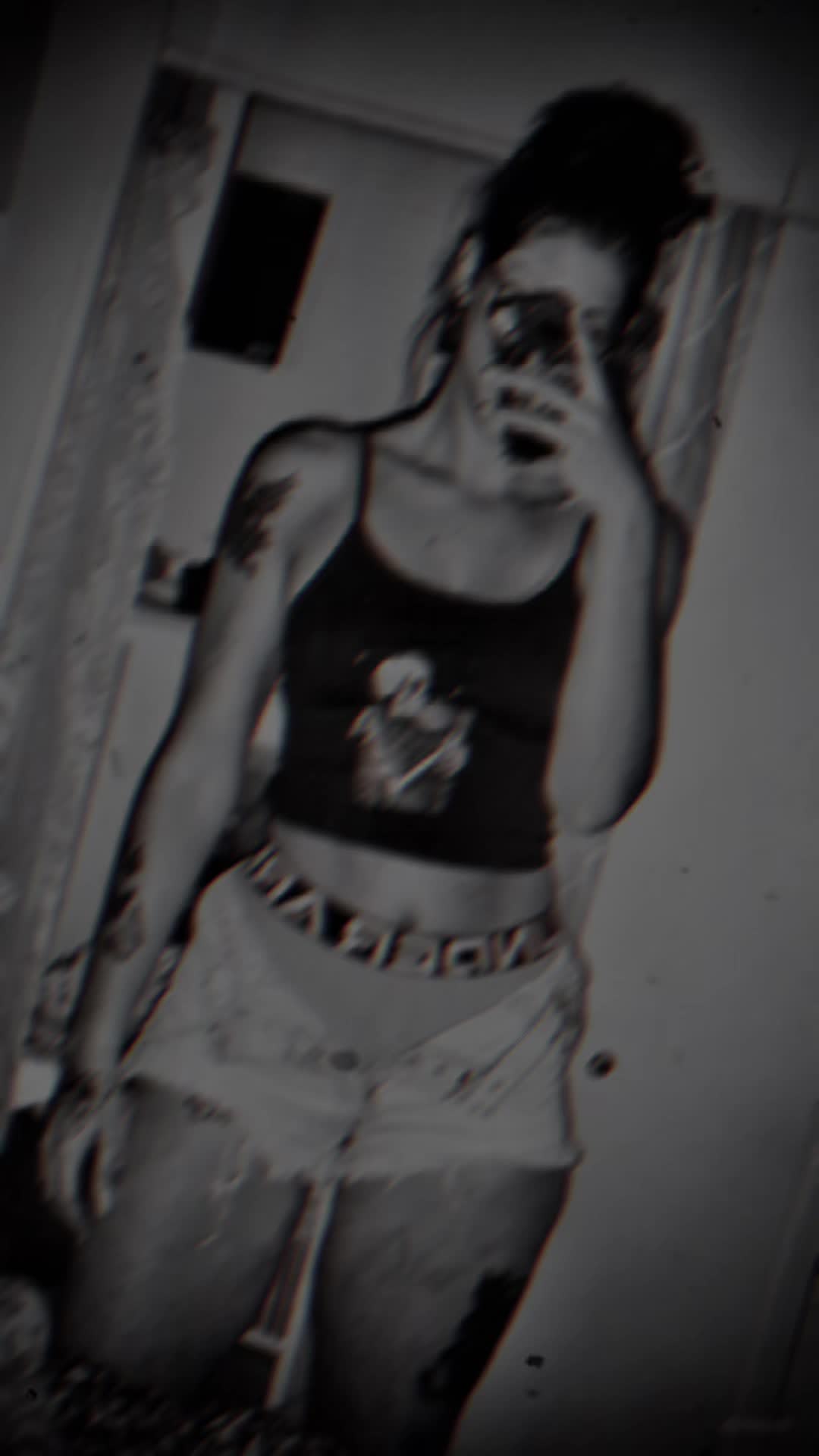 @6’4Diamond