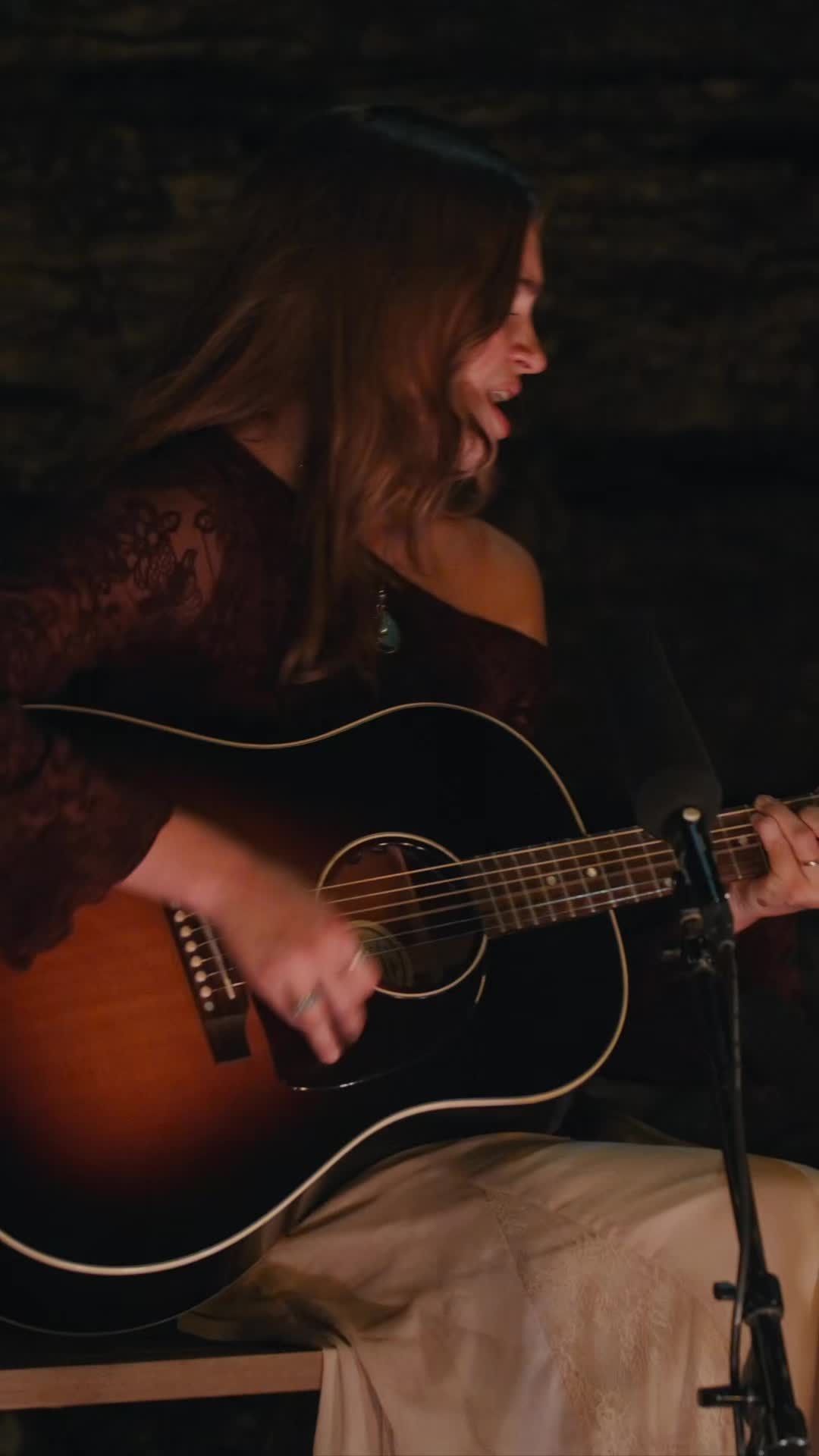 @LillianFaye_Music