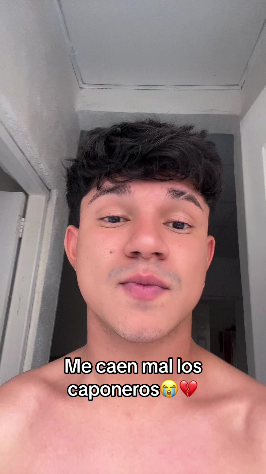 @Axellinc