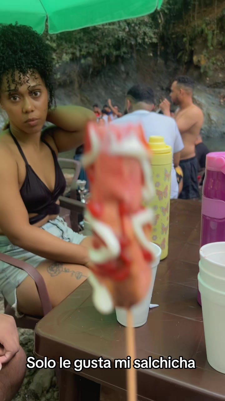 @la.parejita