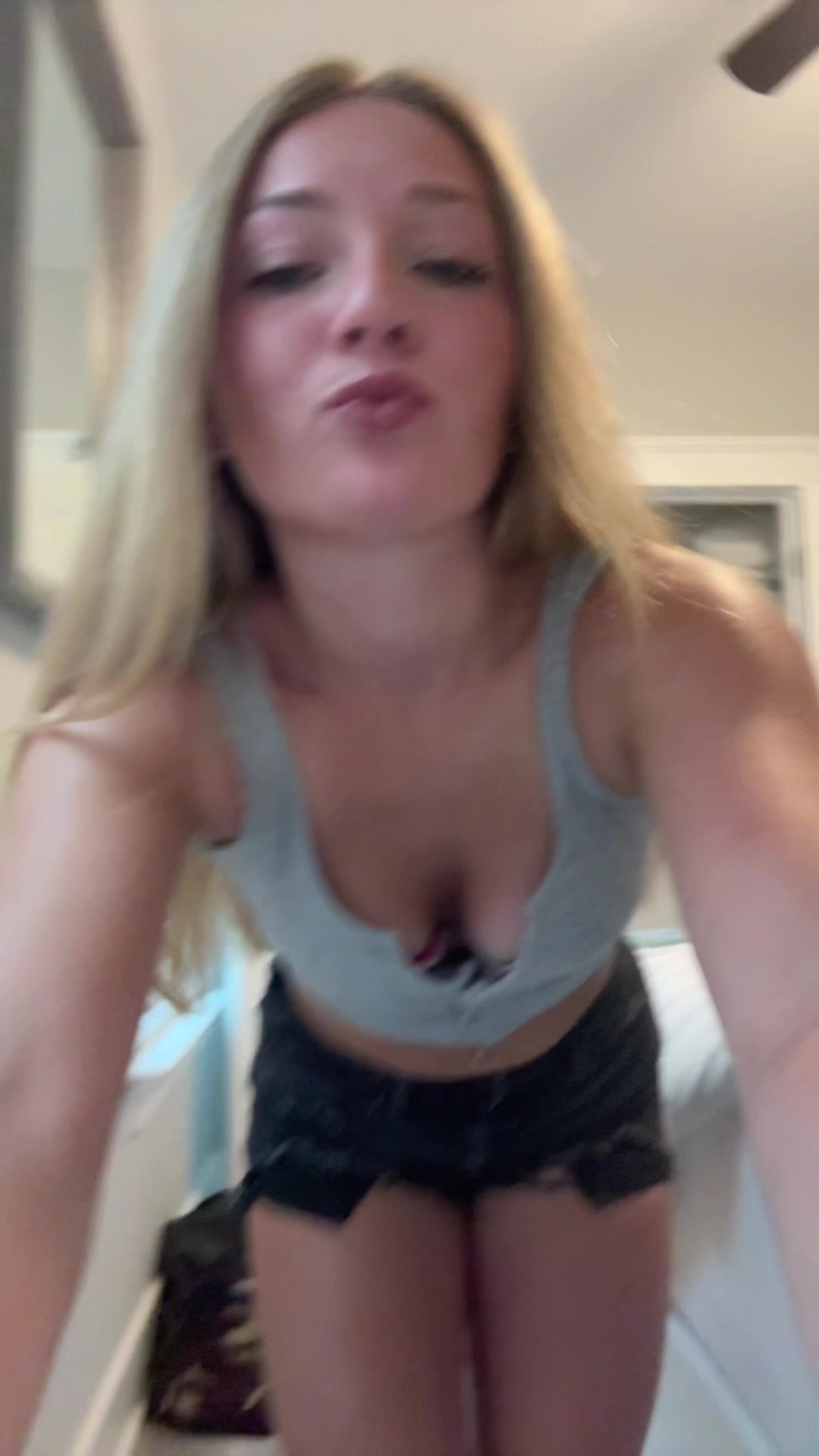 @Lily
