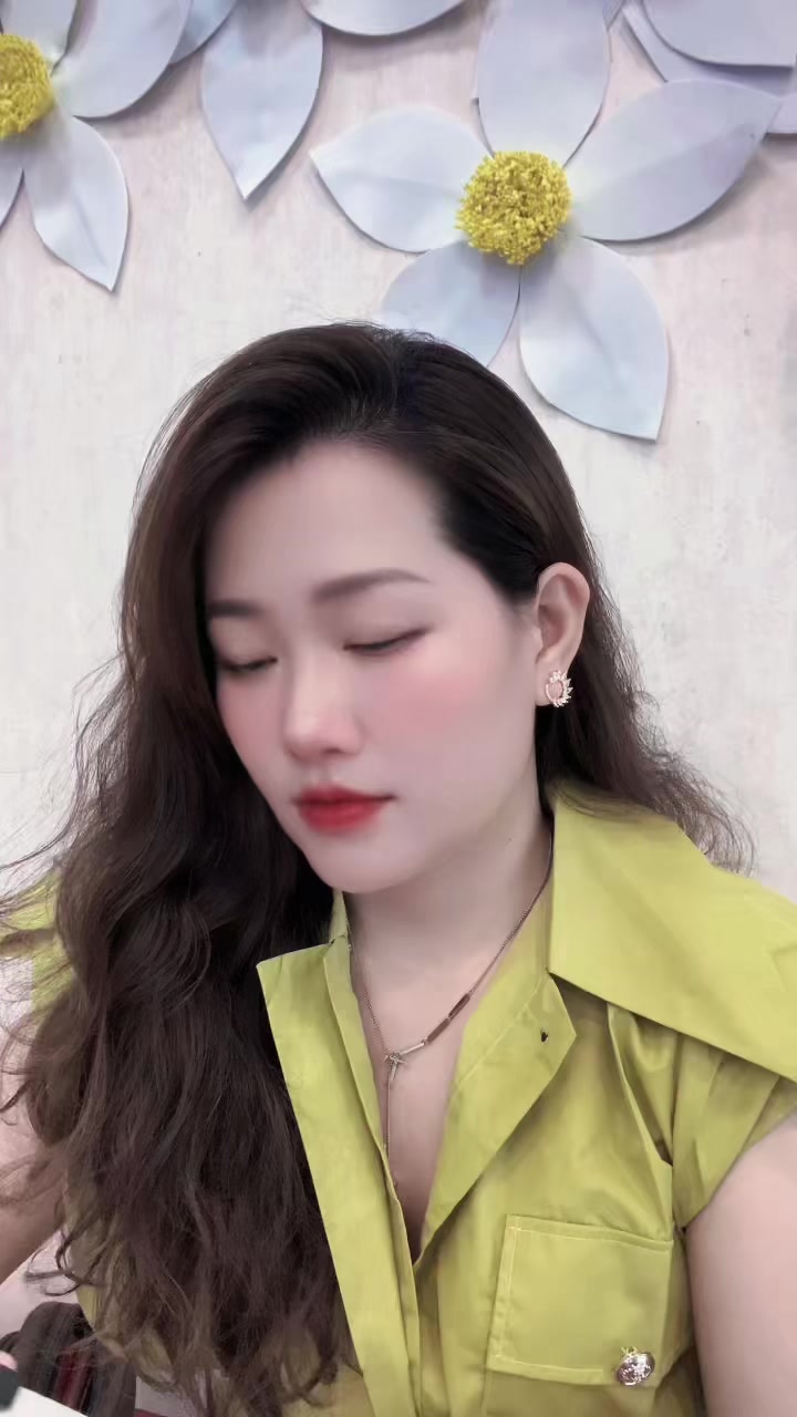 @nguyenthuy71988