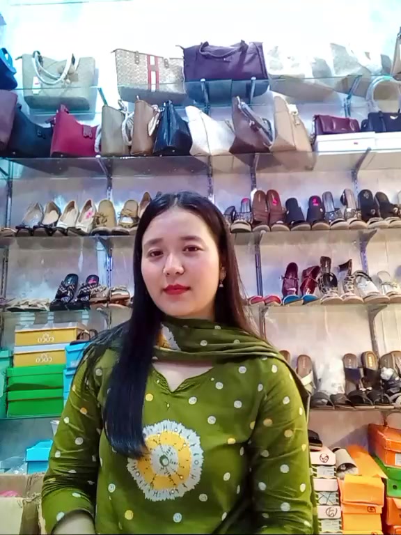 @Anjana Gurung🙏