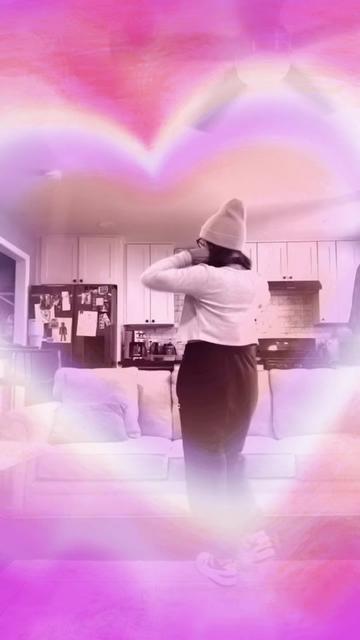 @Marisa B🦄