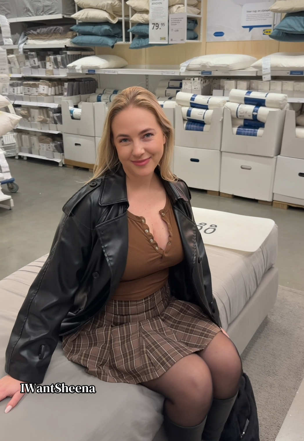 @IWantSheena
