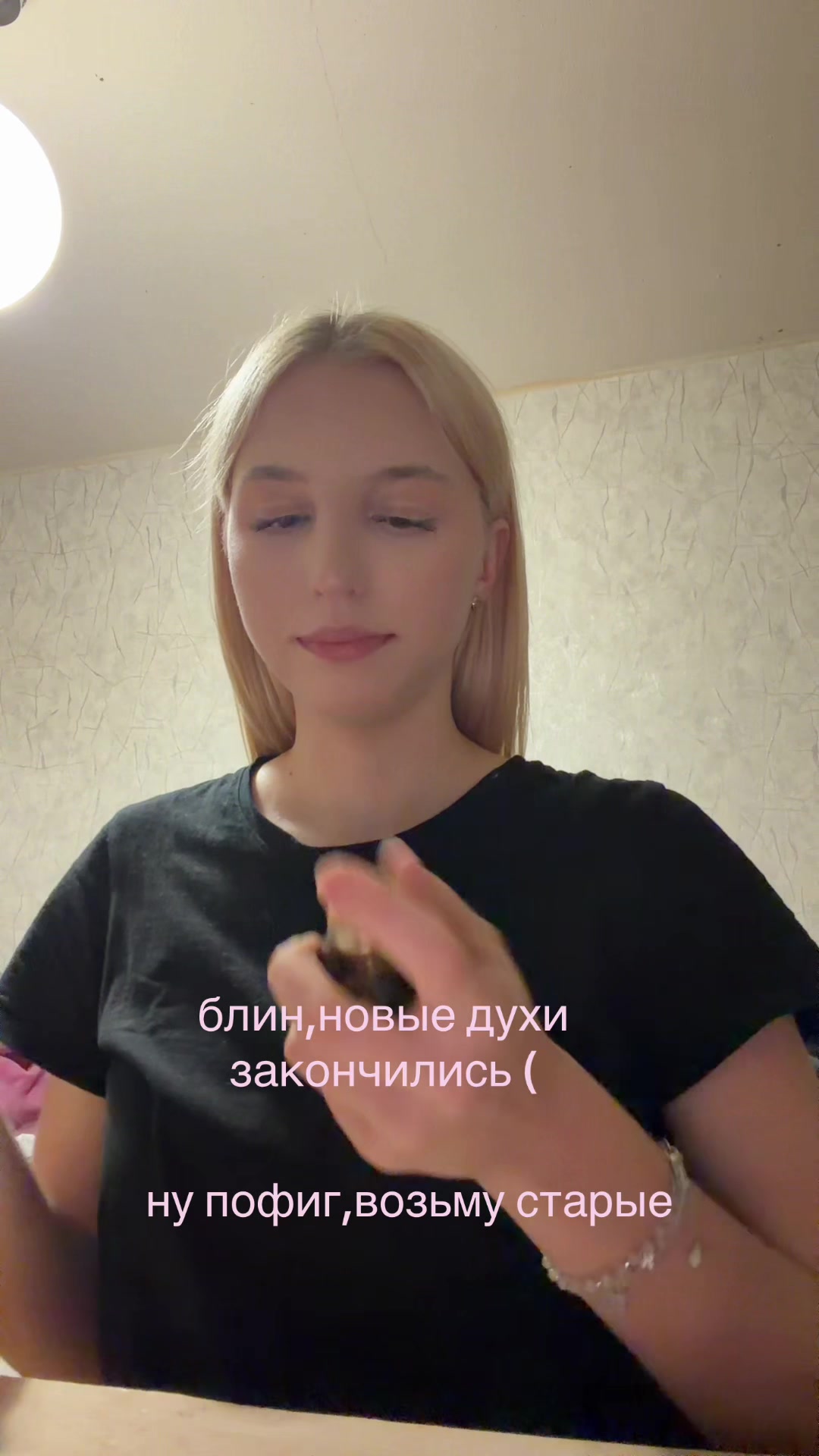 @<3