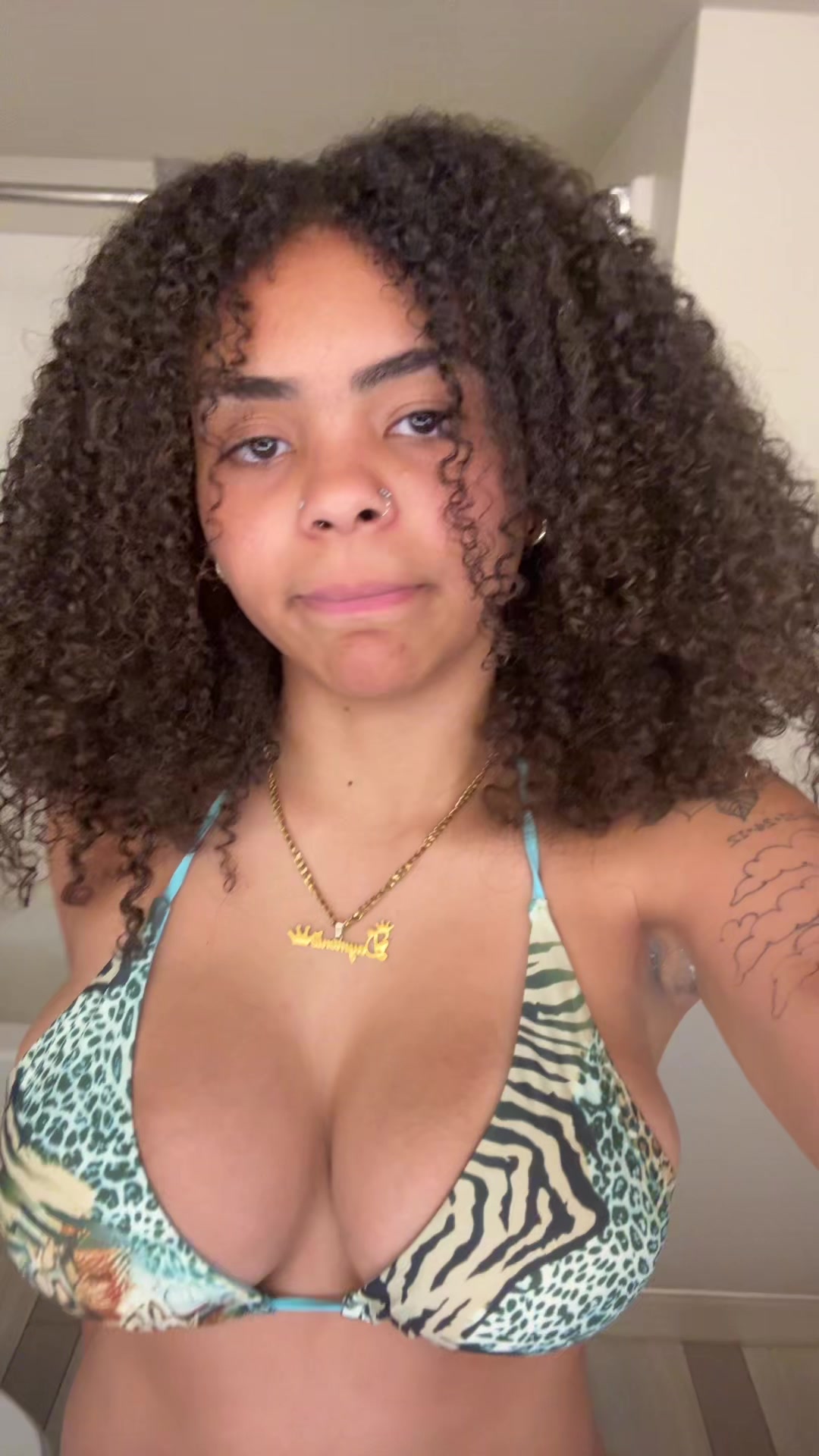 @ᴅ ᴀ ʏ ᴍ ᴏ ɴ ɪ ᴇ 🥷🏽