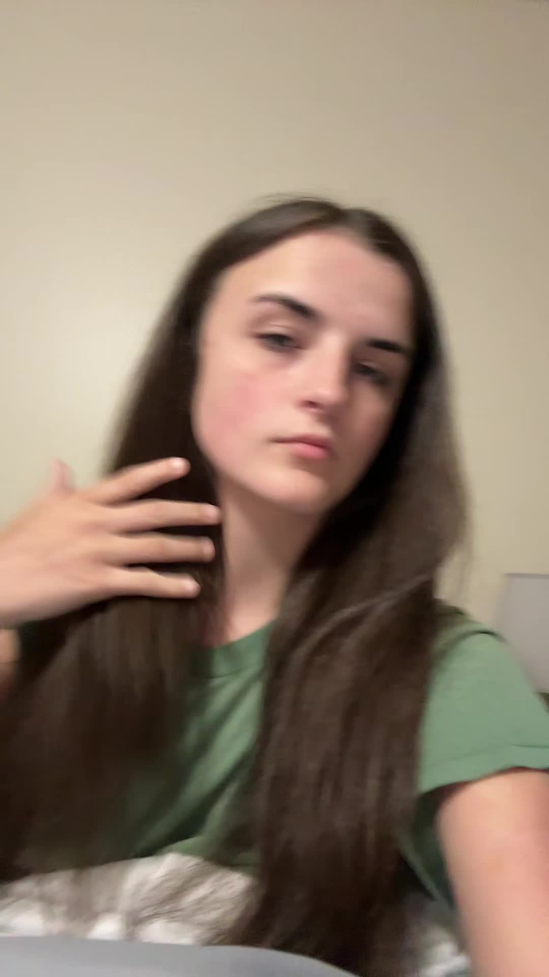 @VIVI ✝️