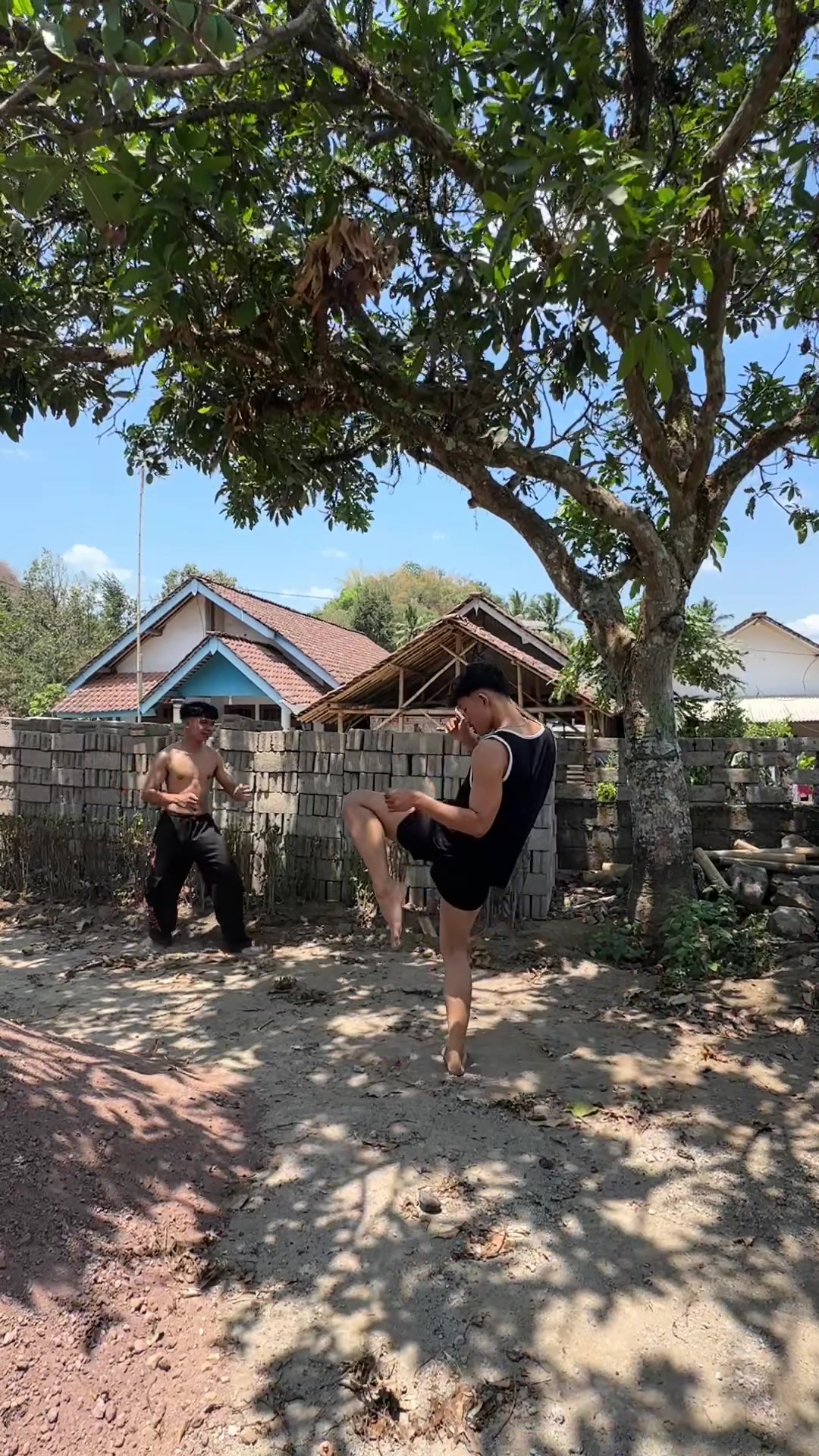 @Apipp woi🏴&zwj;☠️