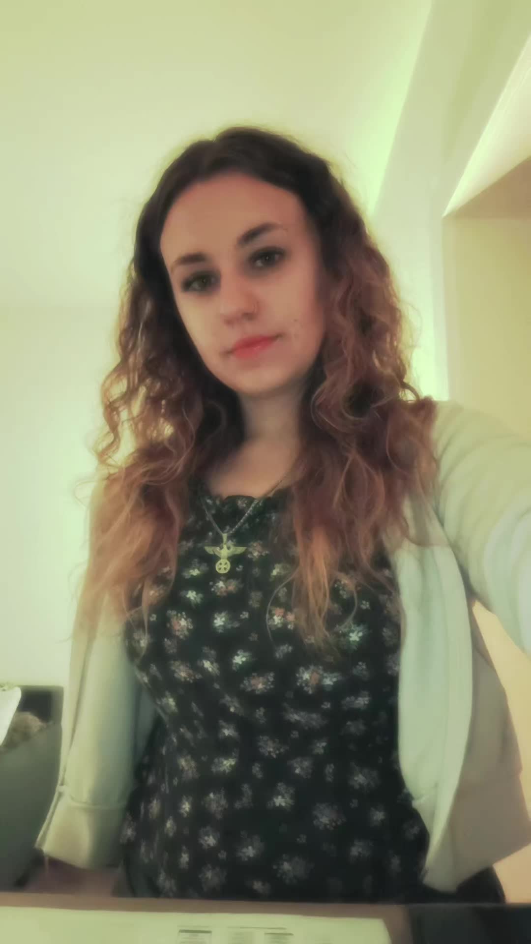 @Vani🦅🇩🇪