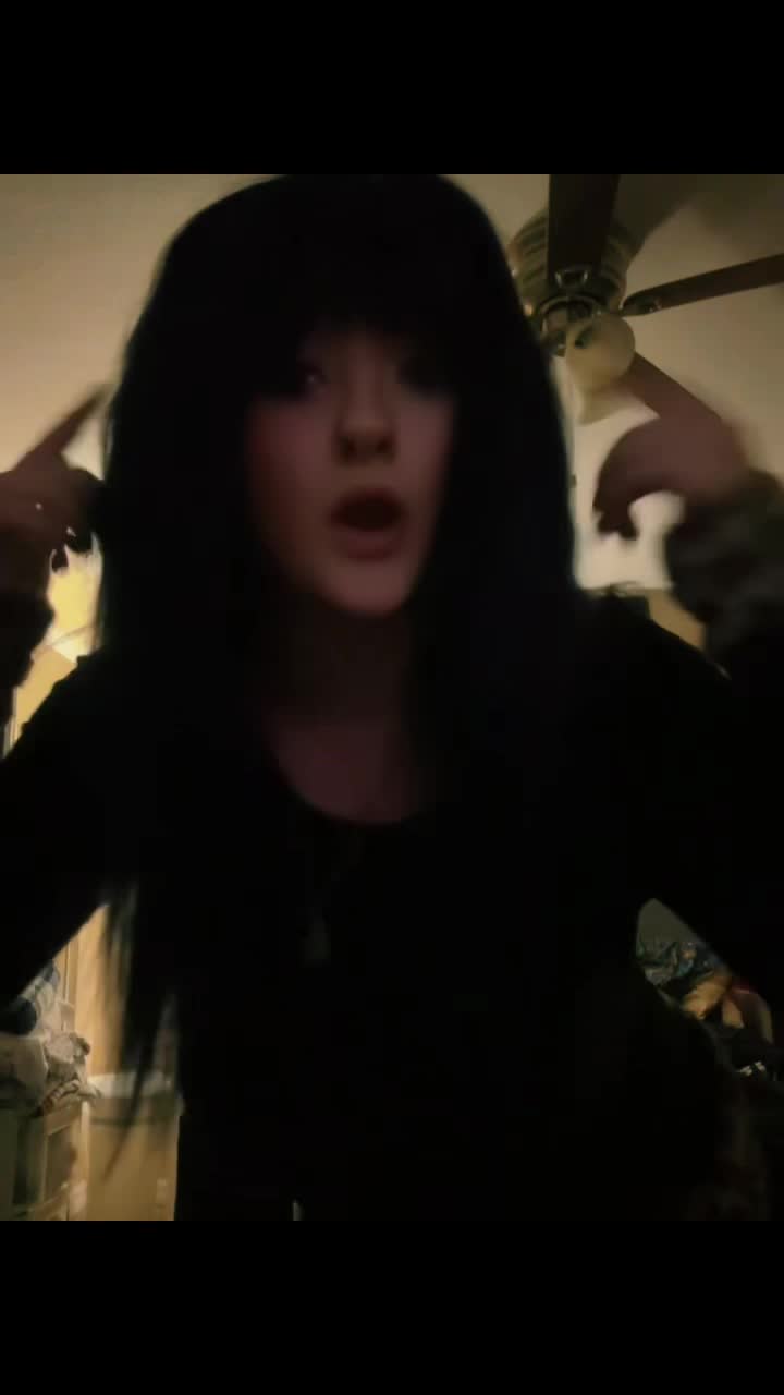 @𝙻