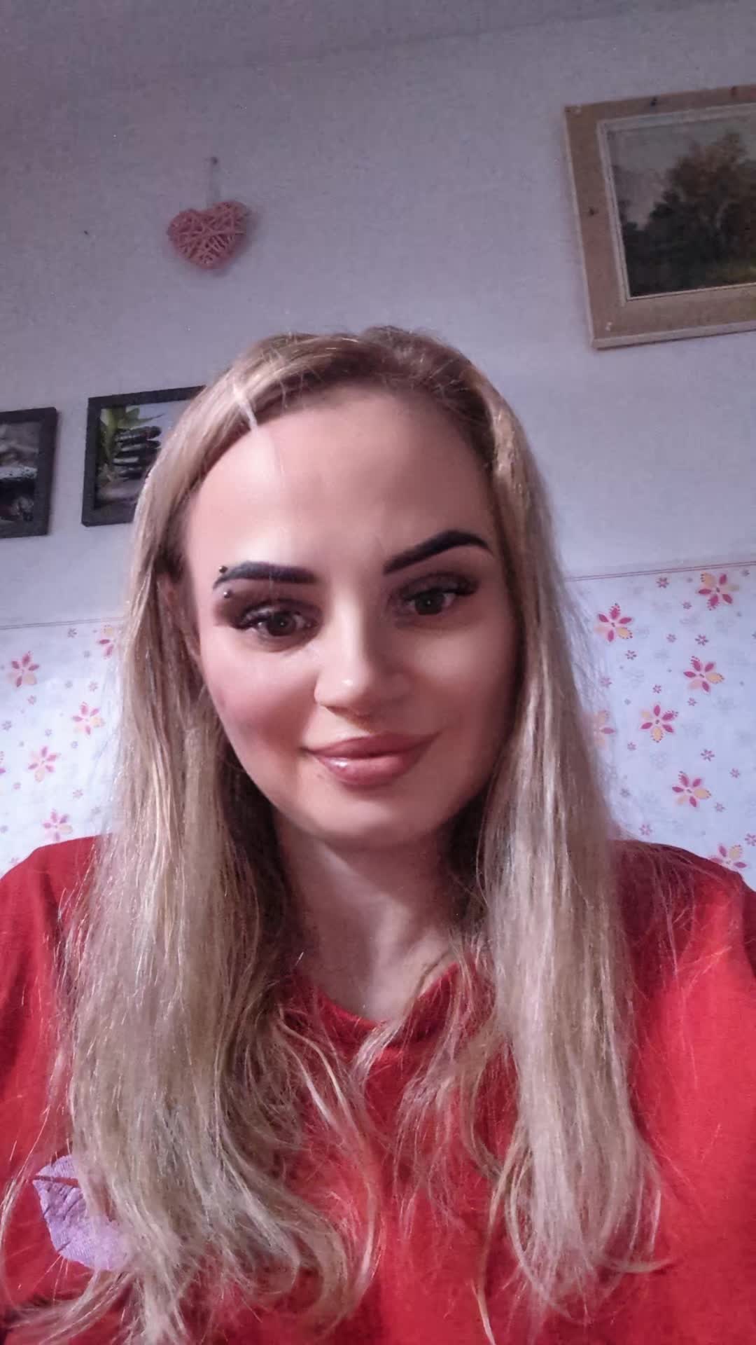 @Paulina Paula 🇩🇪🇩🇪🇵🇱🇵🇱