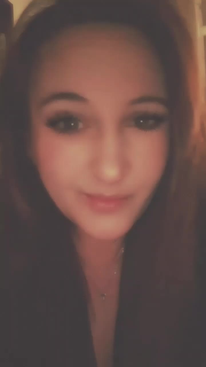 @Vivi_LCKI