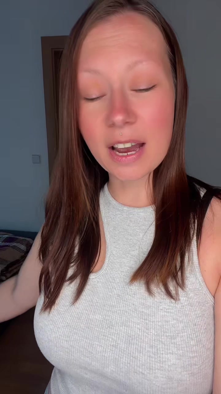 @H0n3y