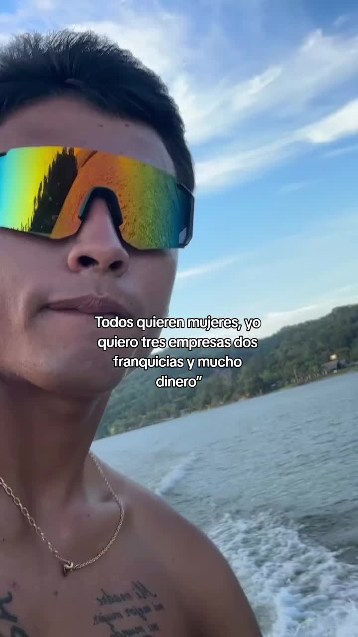 @mu&ntilde;eco