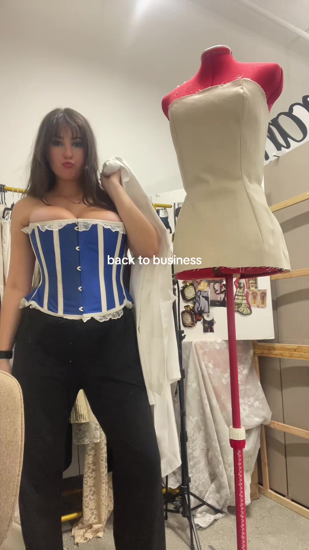 @Annabelle | Fashion Designer