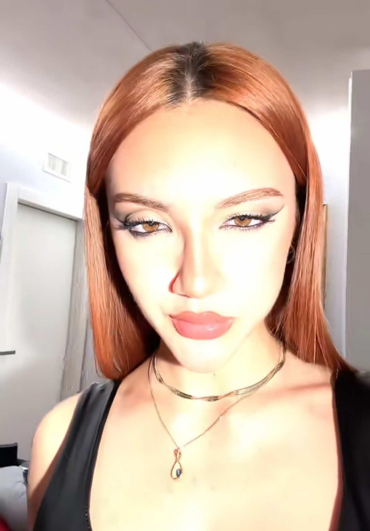 @G R