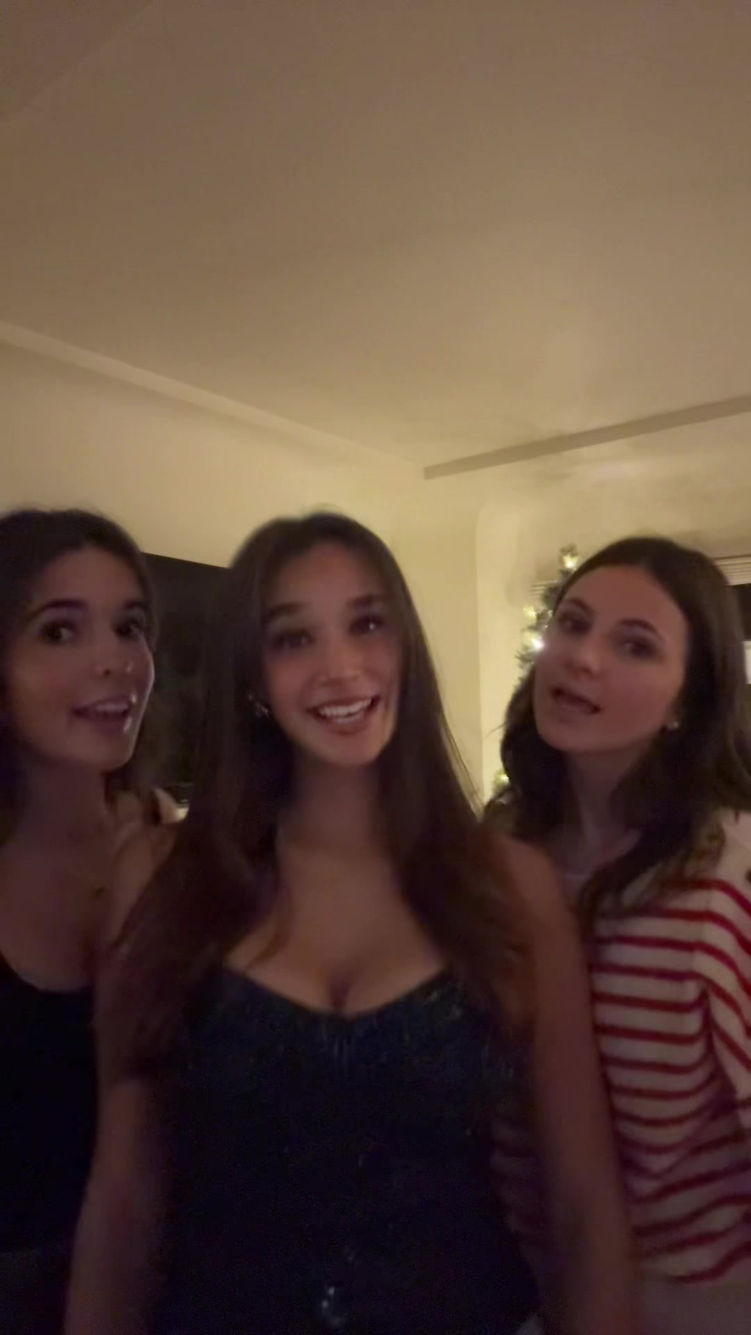 @AT