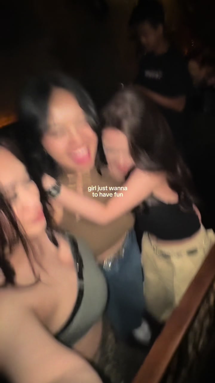 @Yaayos