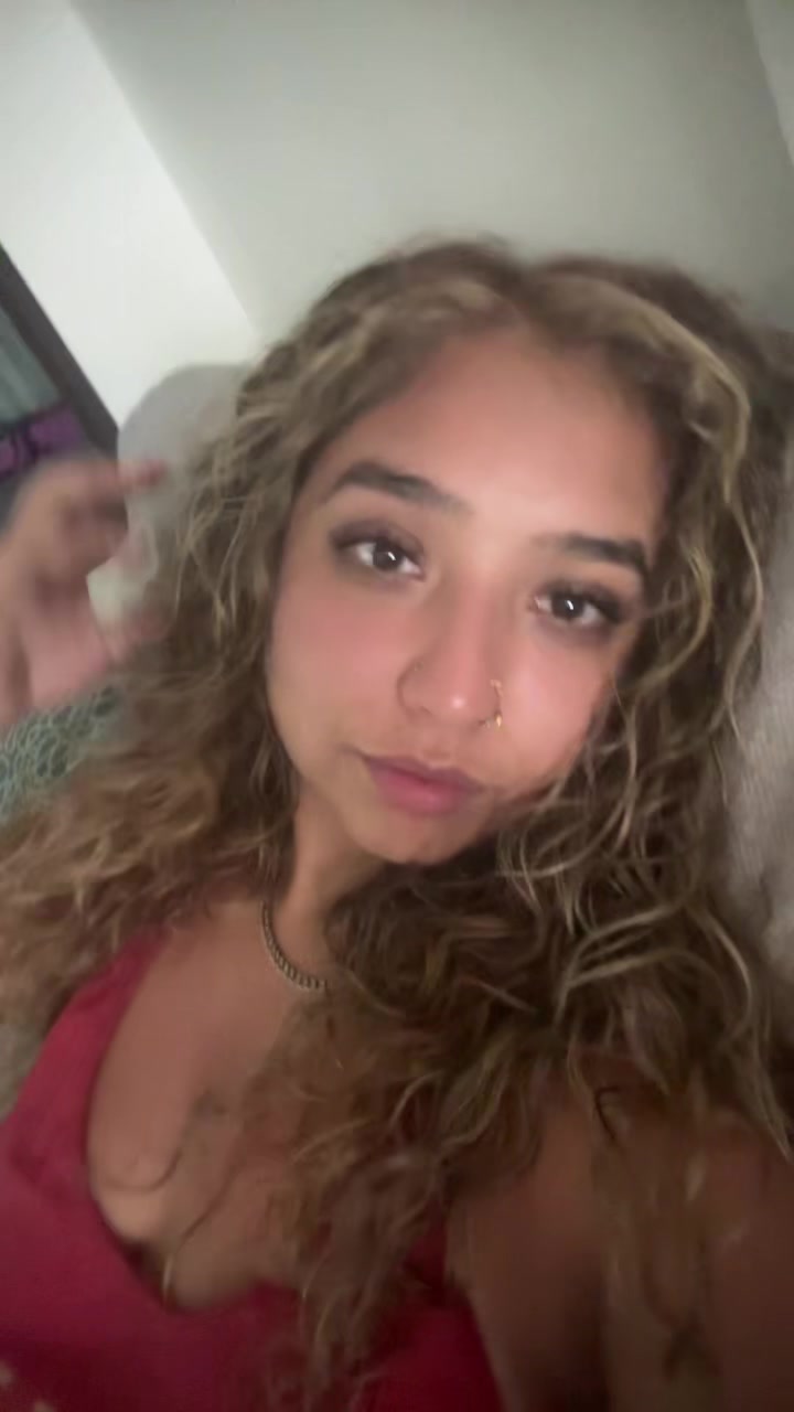 @raaaelene