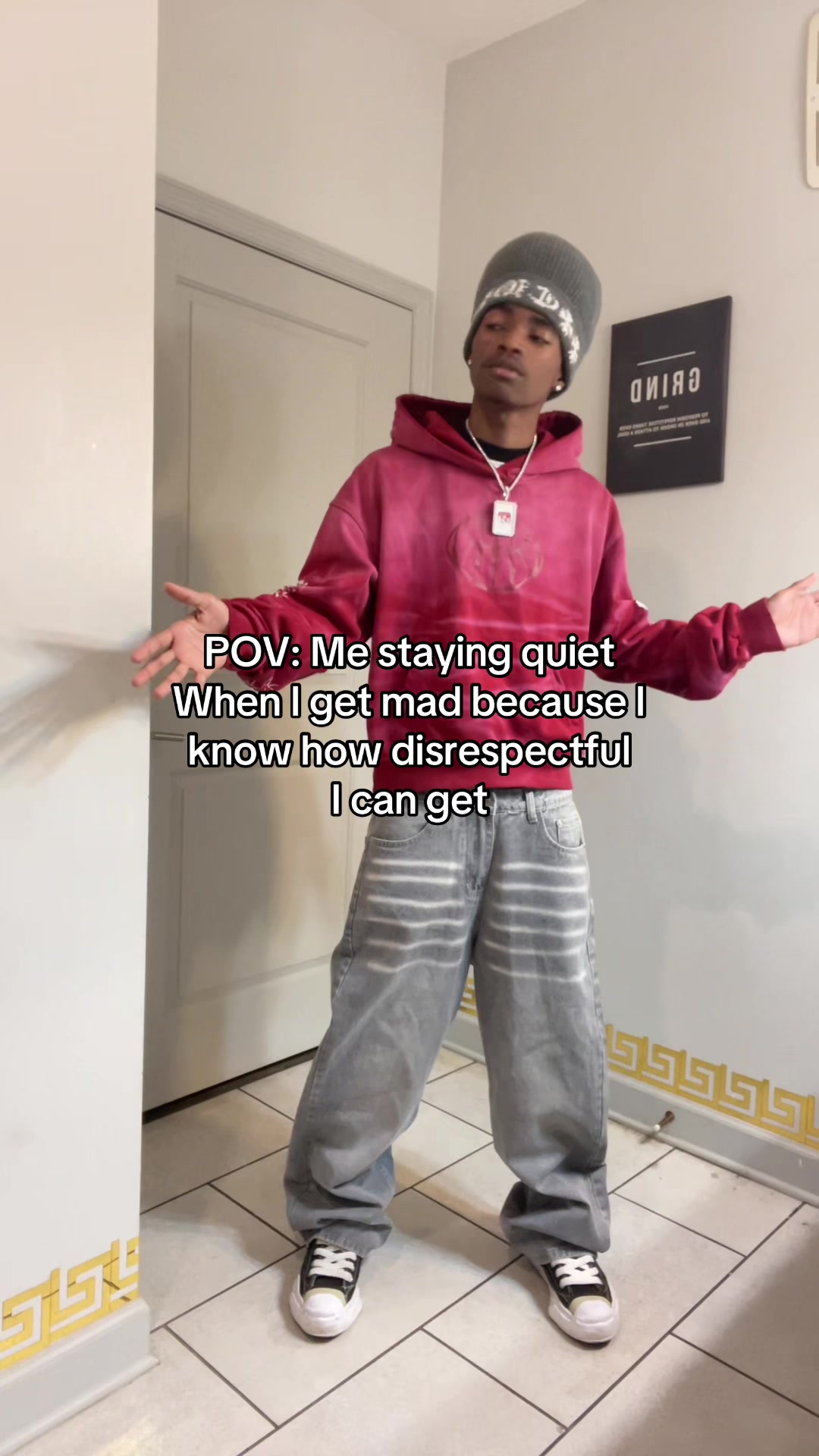@⃟