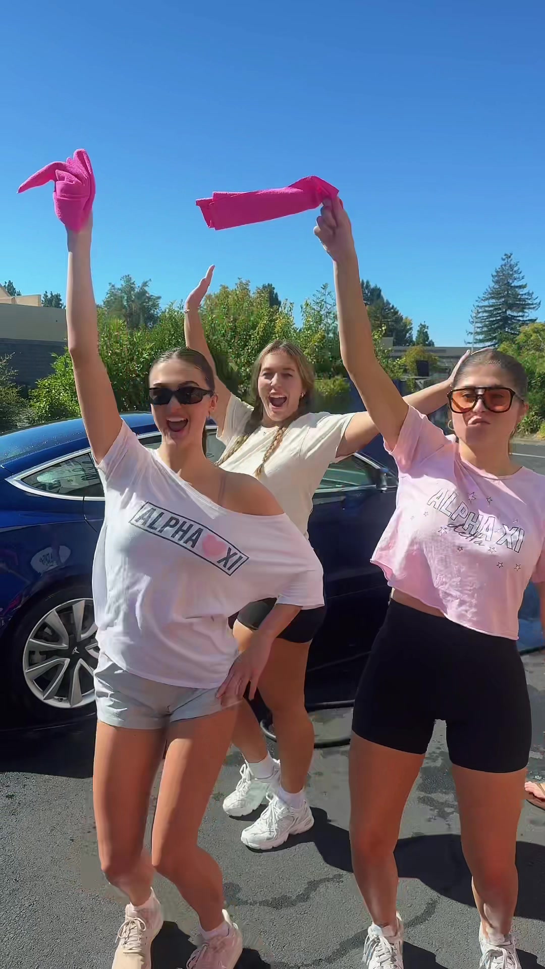 @ALPHA XI DELTA