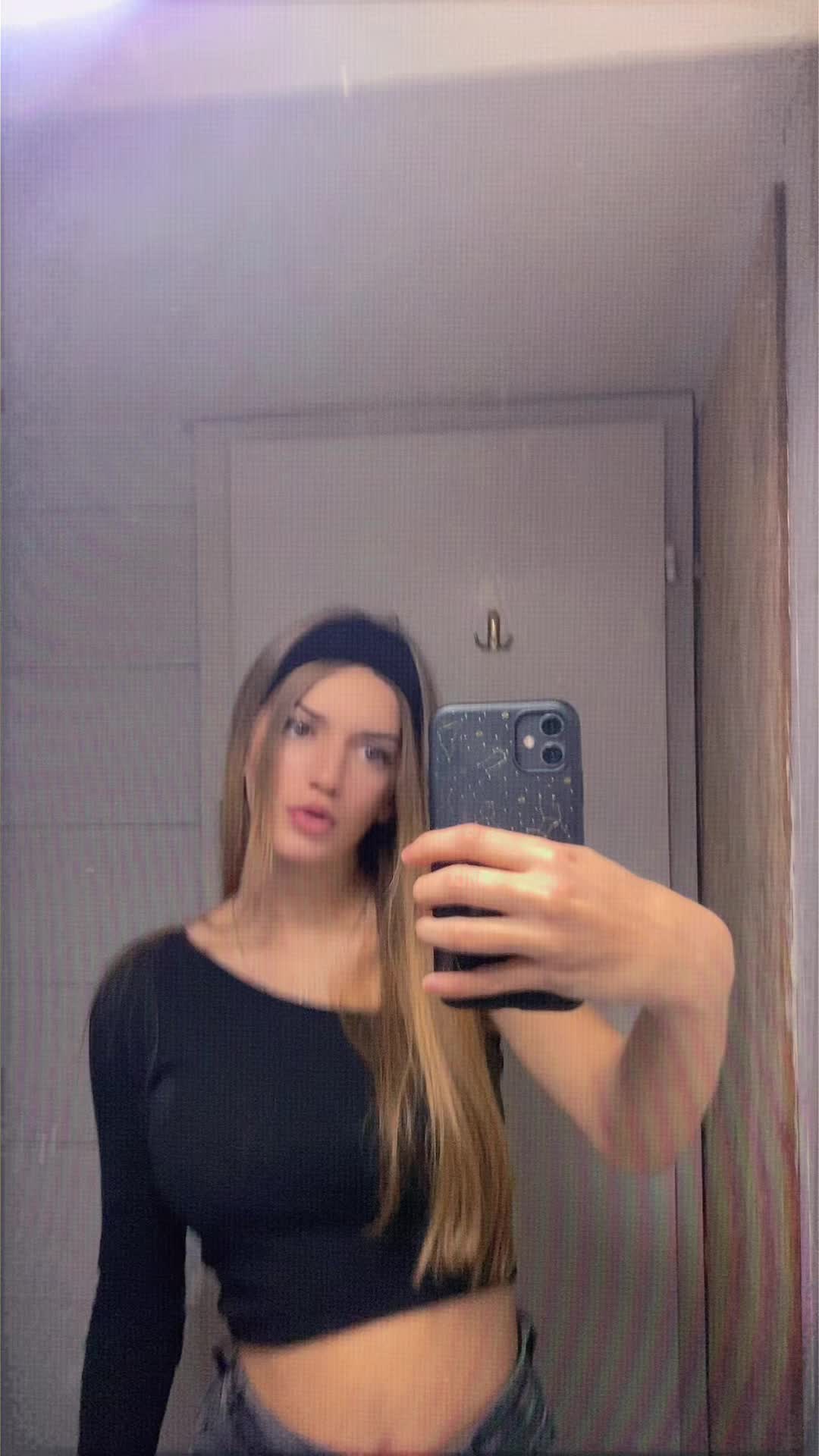 @zvoncica🍒