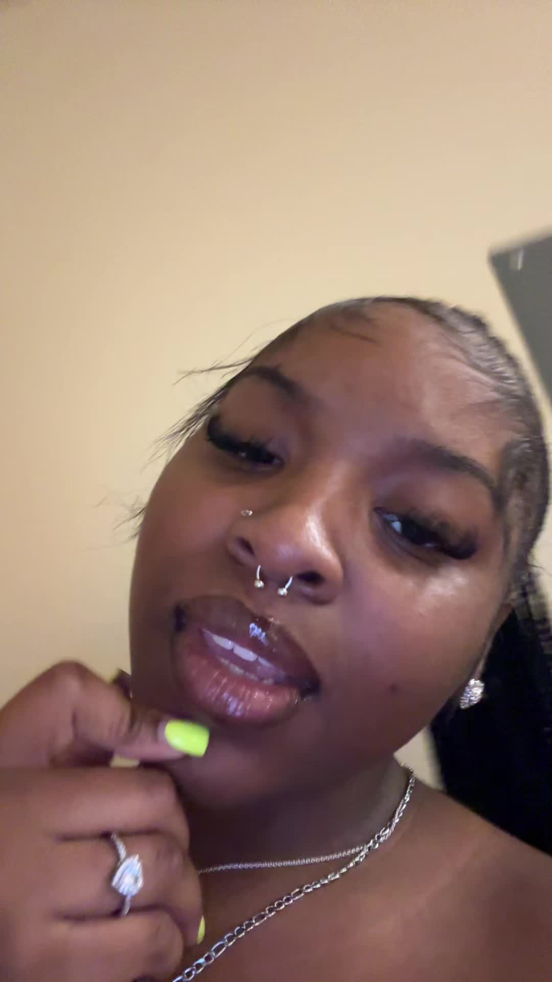 @123getoutmyface456