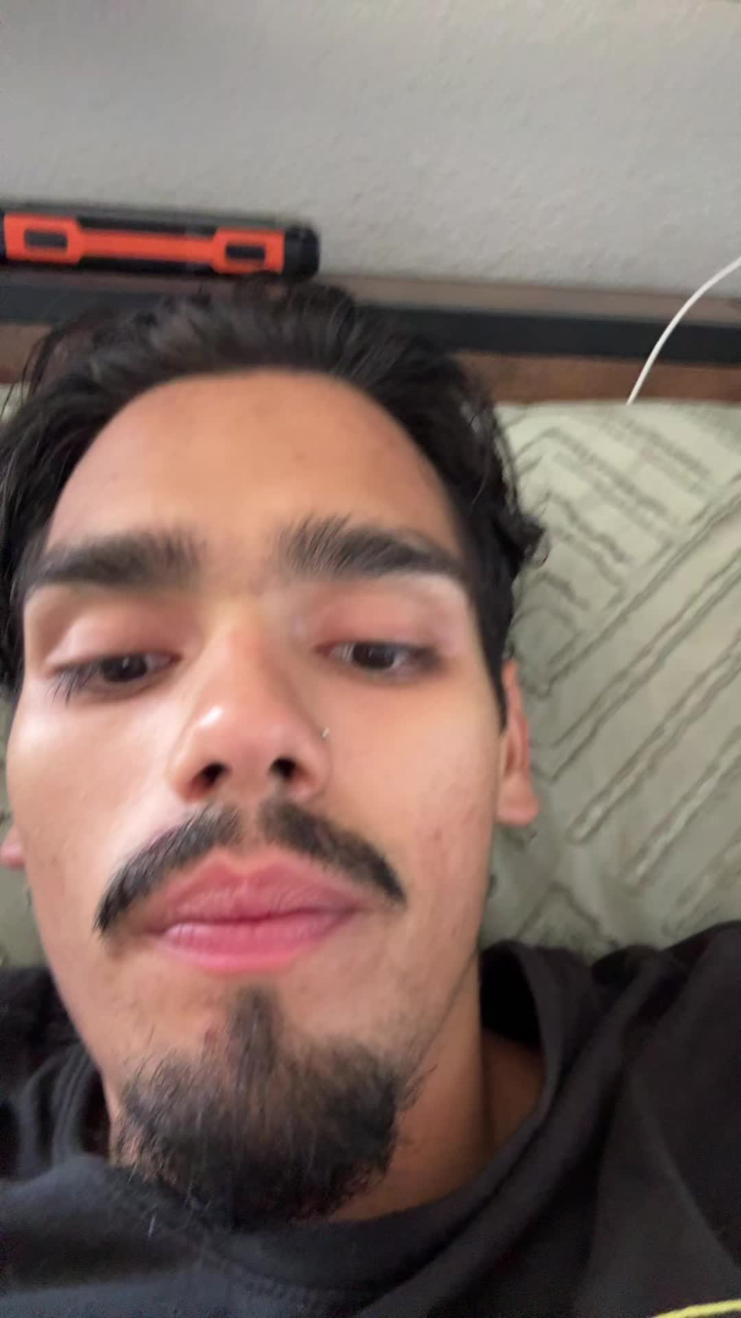 @Isa