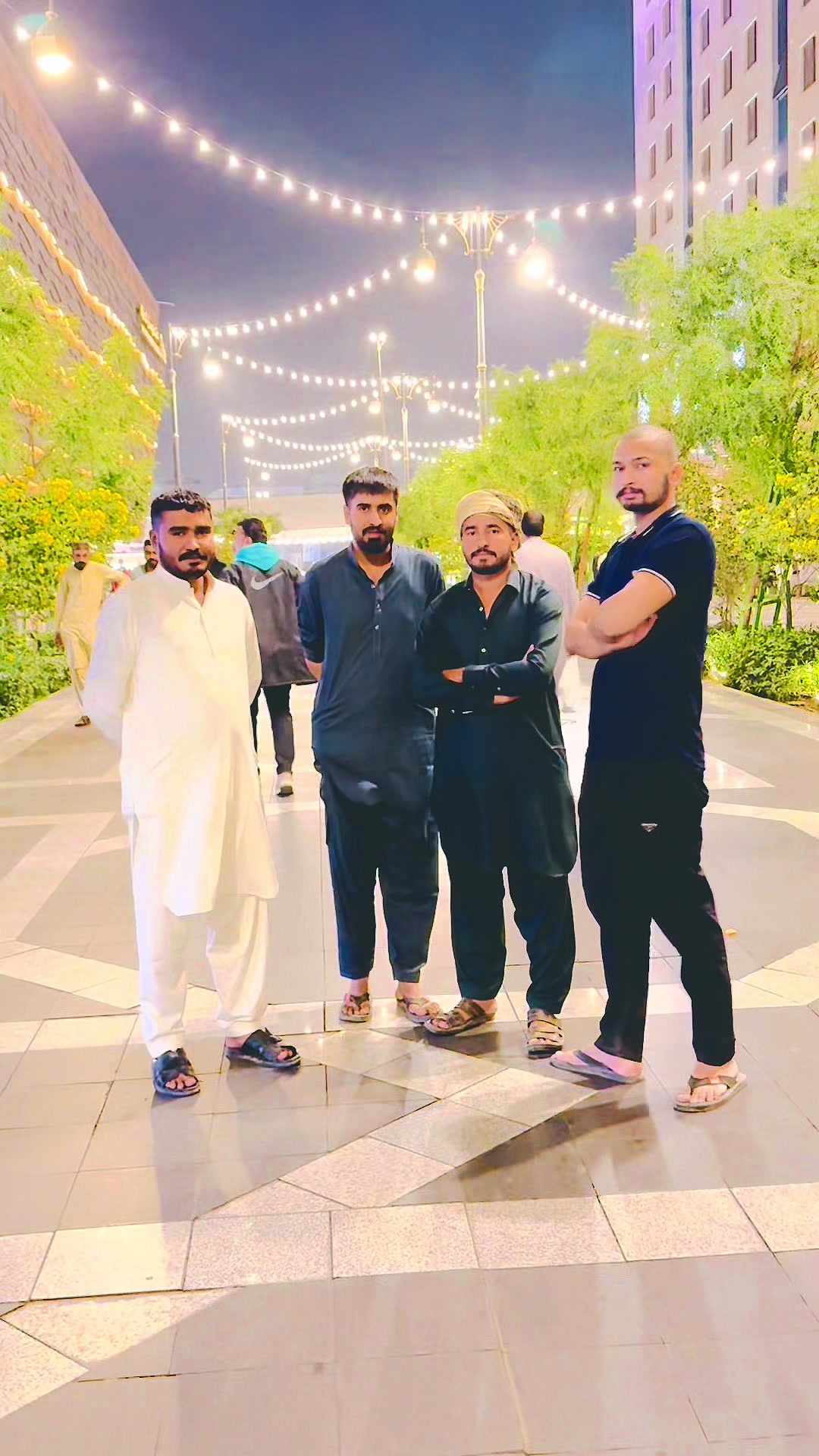 @Muneeb Amjad  512 🙌🏻🚩