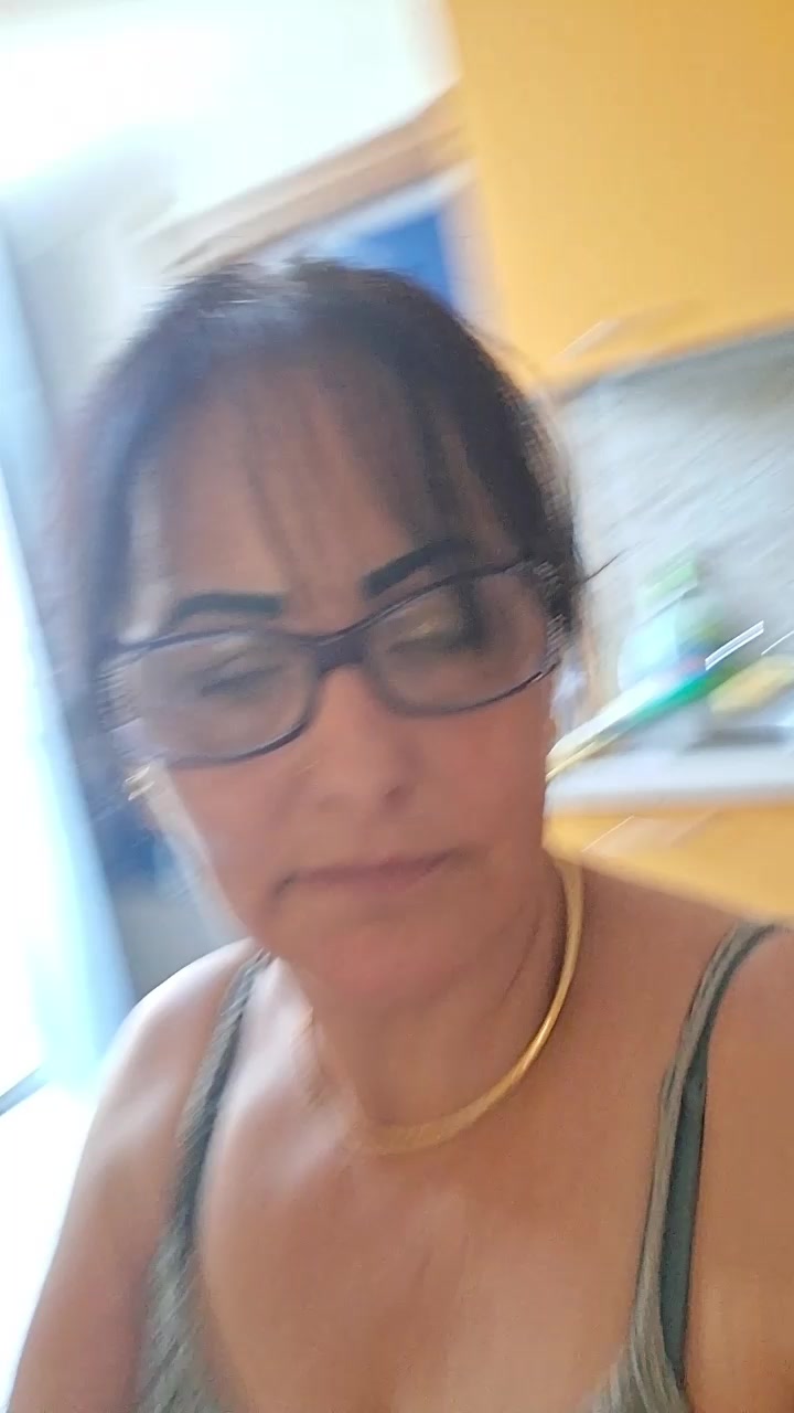 @claudiaflorian63