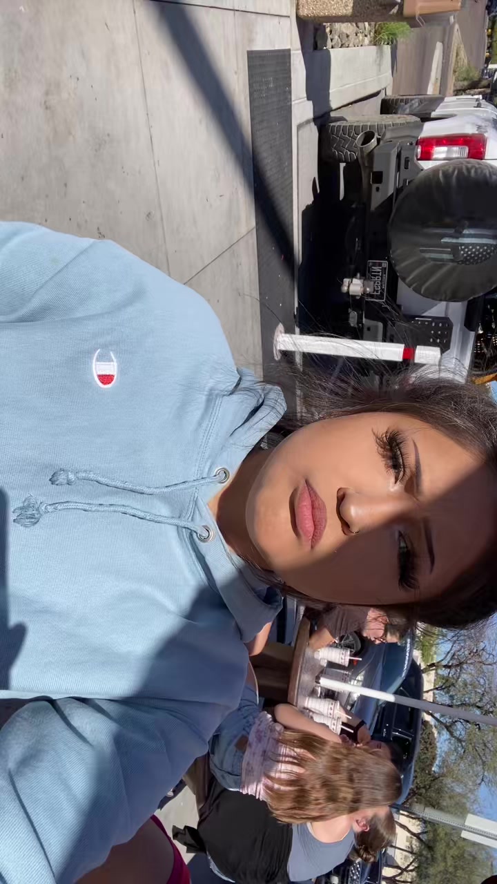 @Melissa Jade メ𝟶