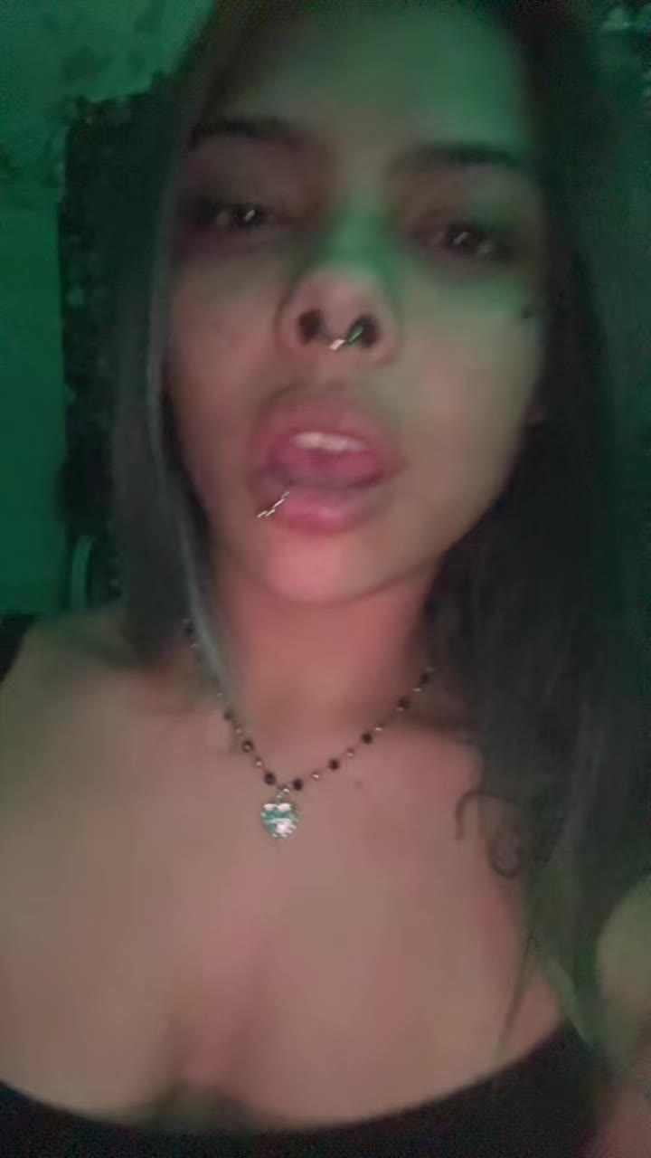 @Isabella