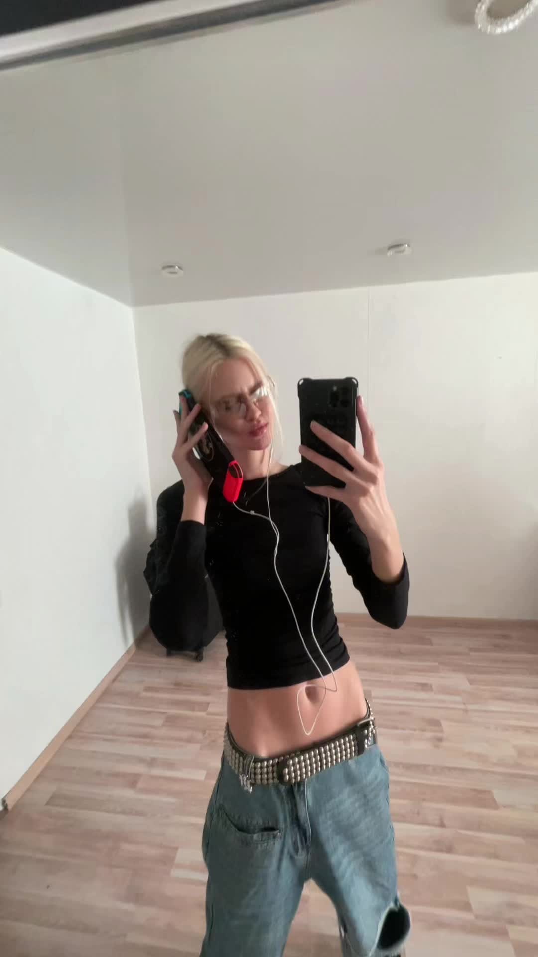 @uglyblondie