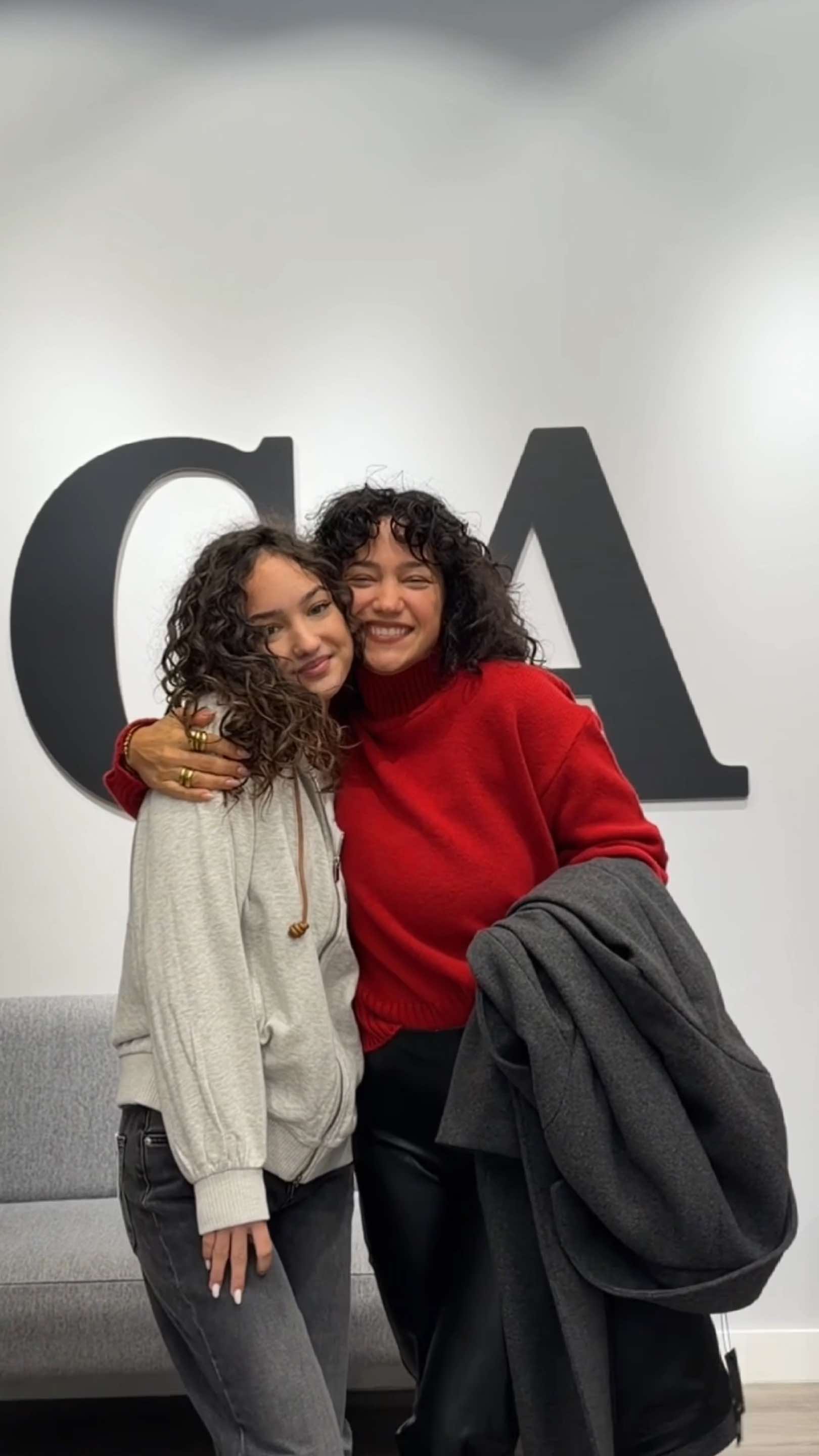 @C&A