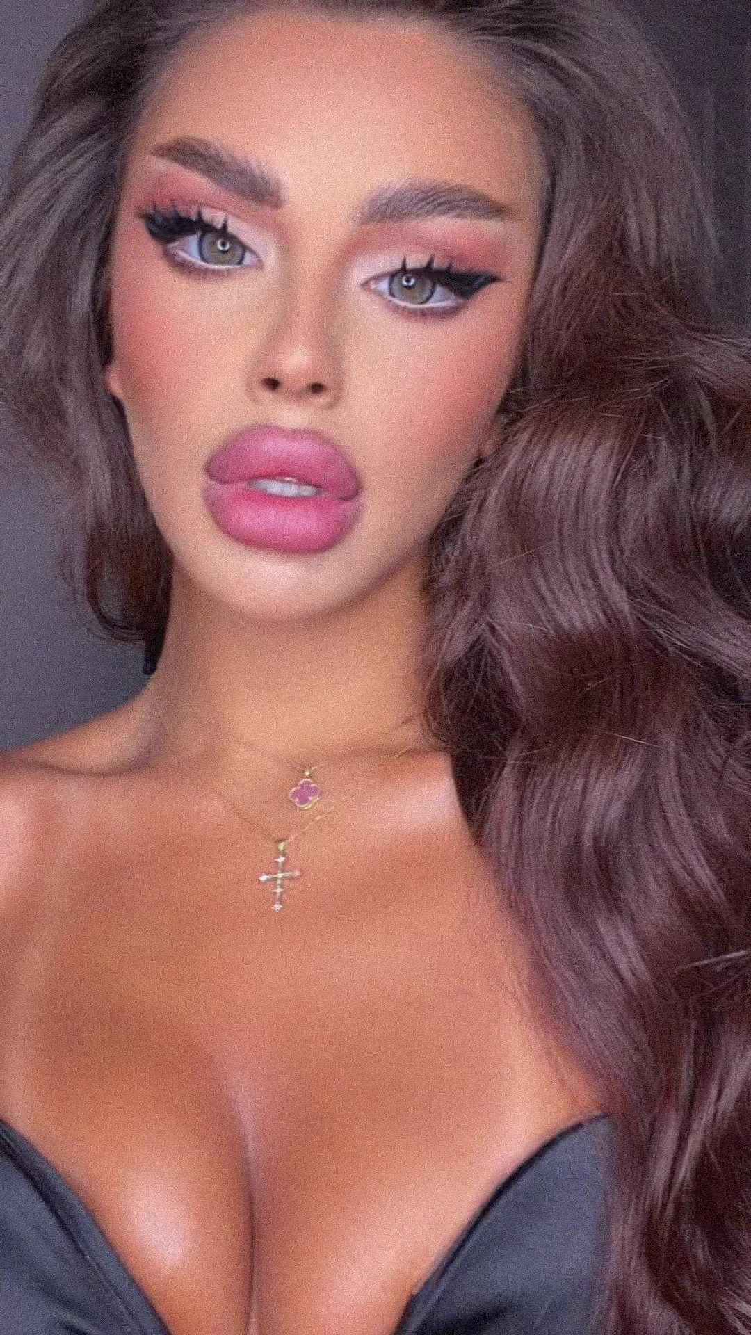 @adelinamarhuda