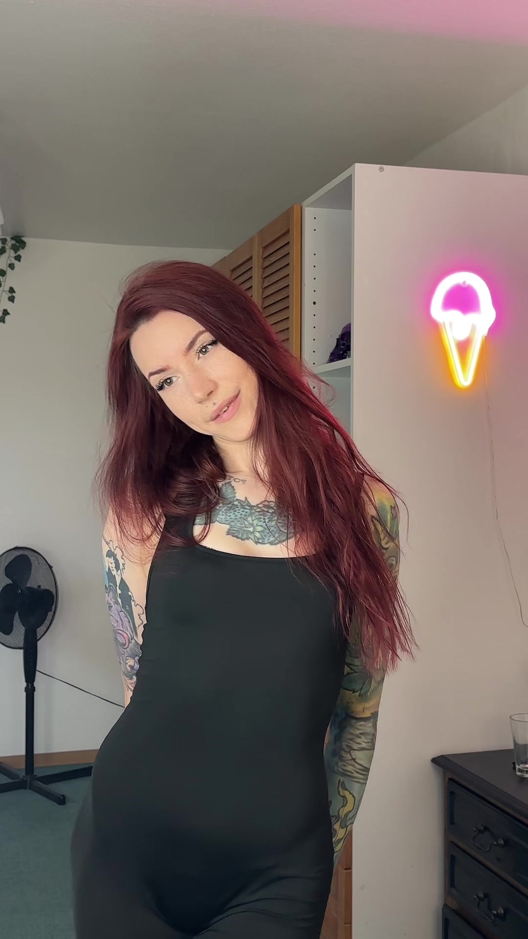 @Vera