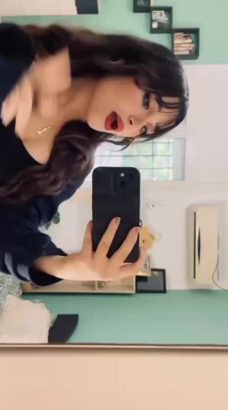 @_essleeemmm_