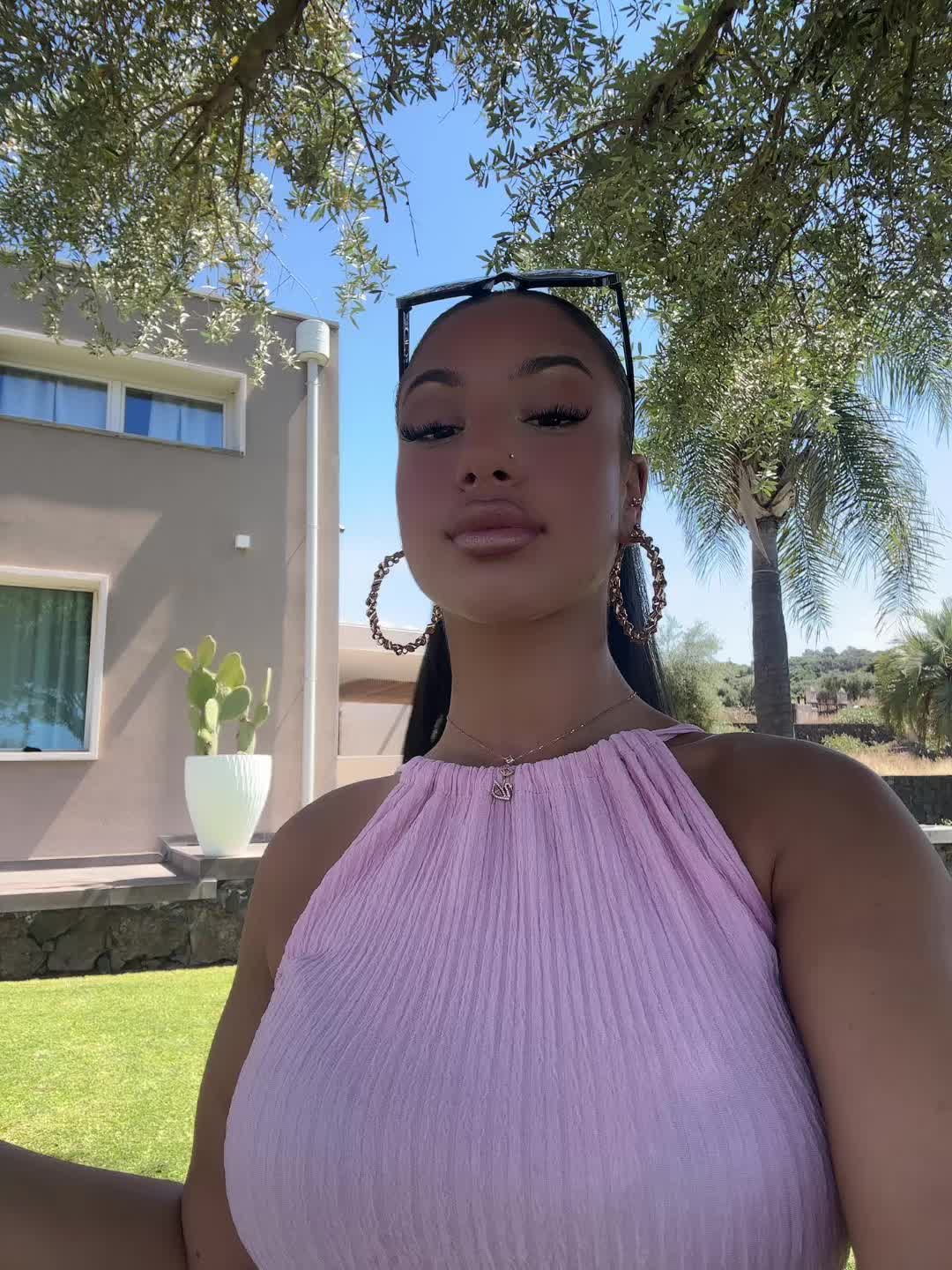 @Mervoosh_